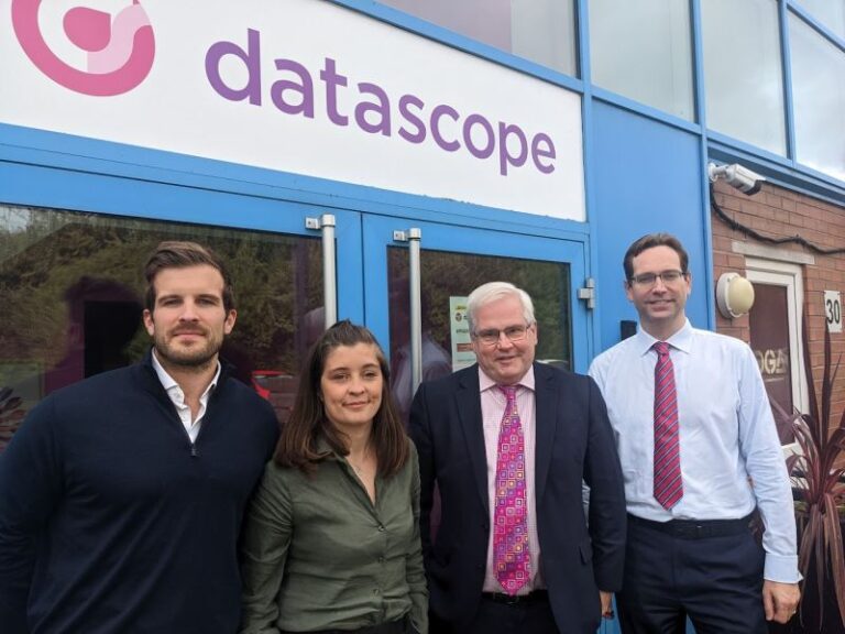 Local MP Mark Tami Visits DataScope Office Following Works on HS2
